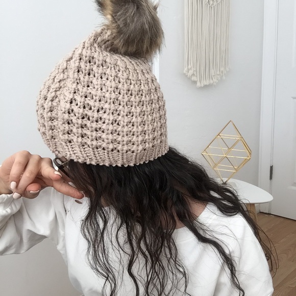 NWT Mocha Beanie - Picture 2 of 5